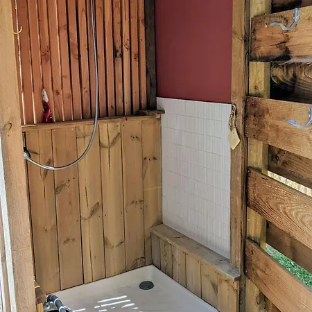 Maison Au Calme * Ares
